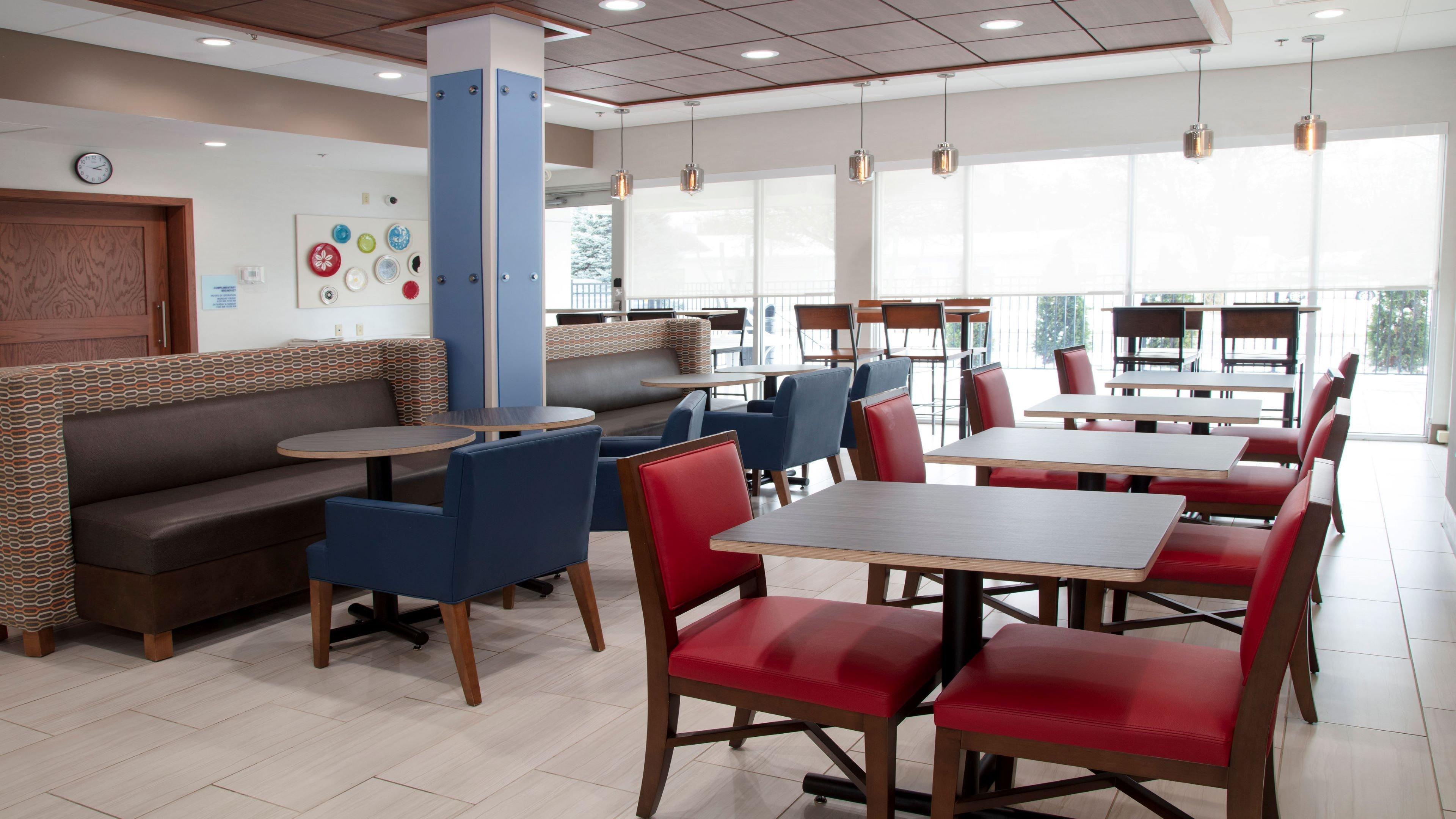 Holiday Inn Express & Suites - Marion By Ihg מראה חיצוני תמונה